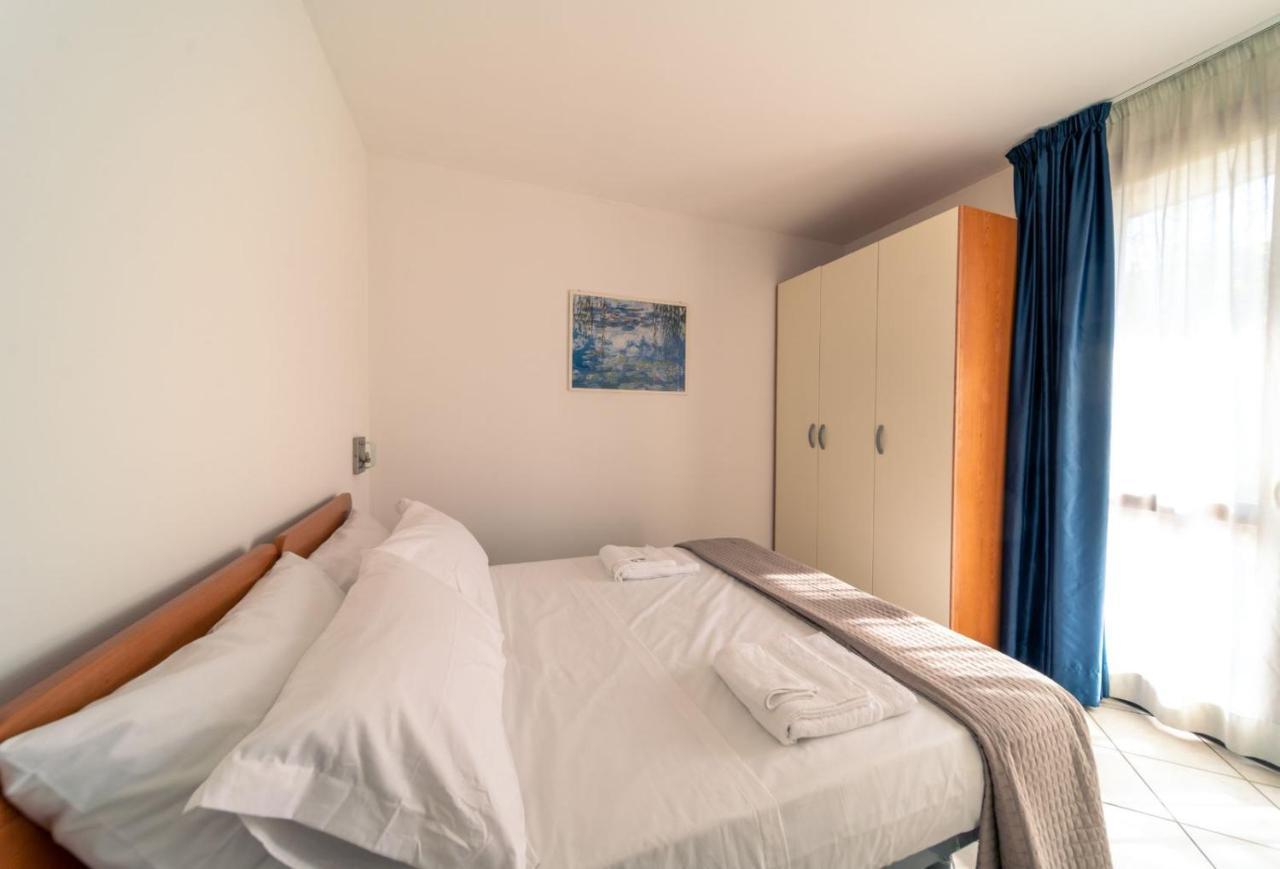 Residence Alessandra チェゼナーティコ エクステリア 写真