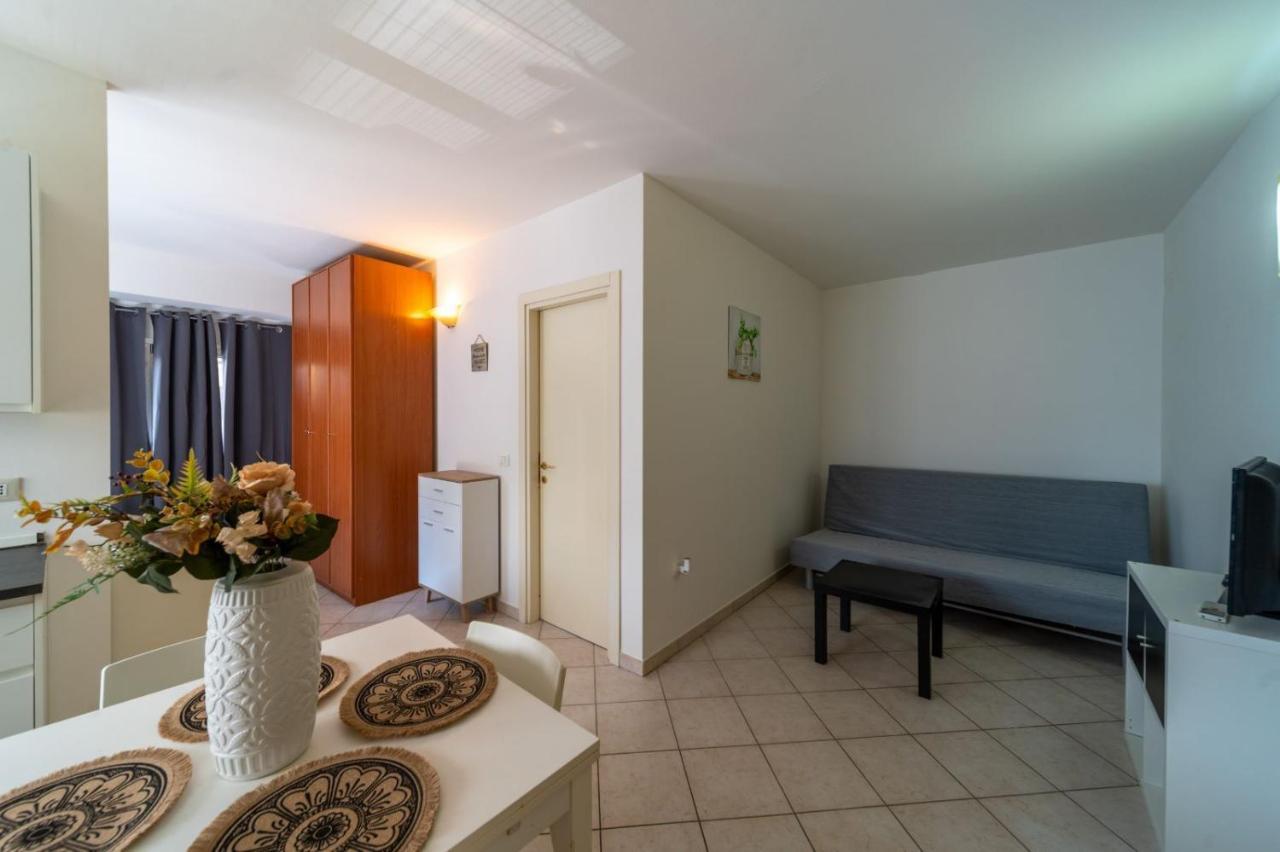 Residence Alessandra チェゼナーティコ エクステリア 写真
