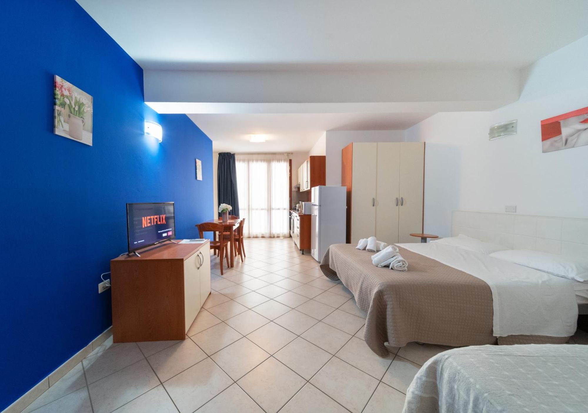 Residence Alessandra チェゼナーティコ エクステリア 写真